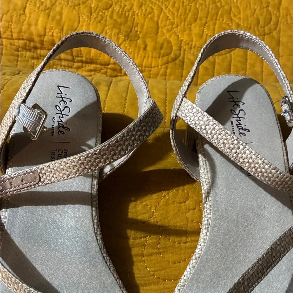Life Stride Beige Strappy Woven Flat Sandals